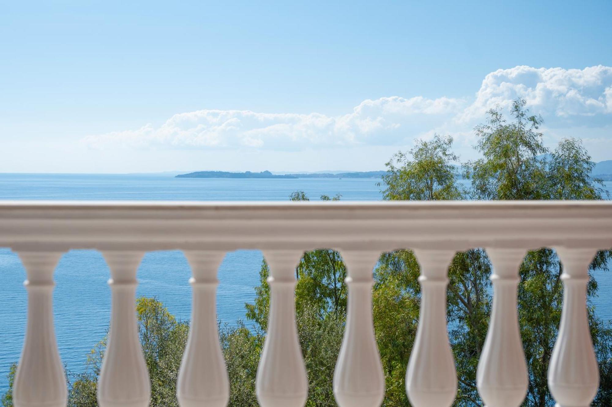 Sunrise View Apartments Барбати Екстериор снимка